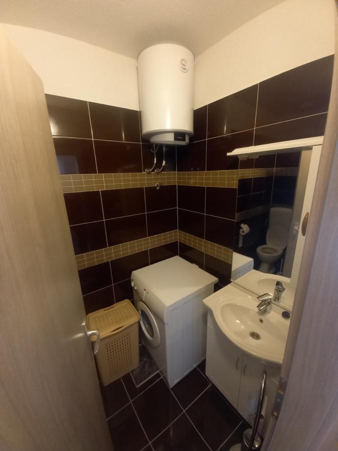 Studio Apartman Sutic Кастель-Нови Экстерьер фото